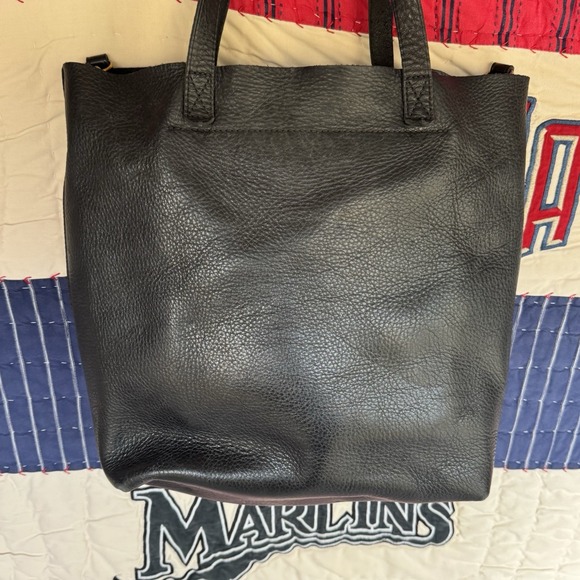 Madewell The Transport Medium Leather Tote Bag True Black DISCONTINUED - Picture 2 of 9